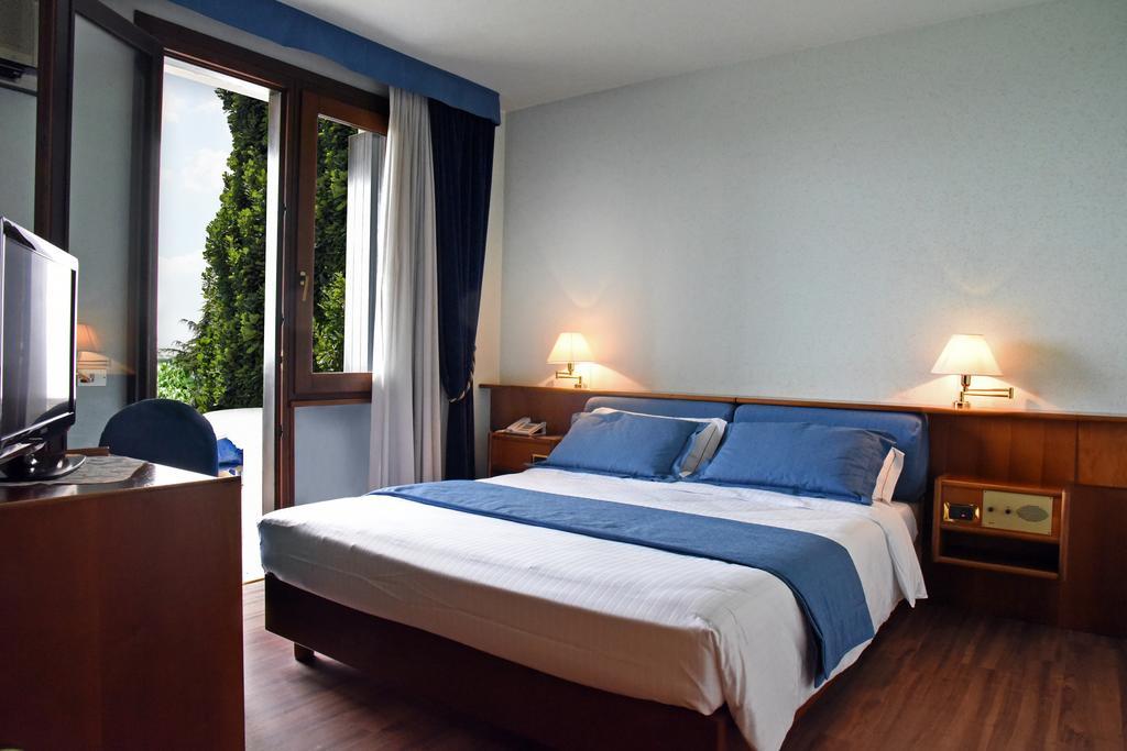 Hotel Bellavista Montebelluna Luaran gambar